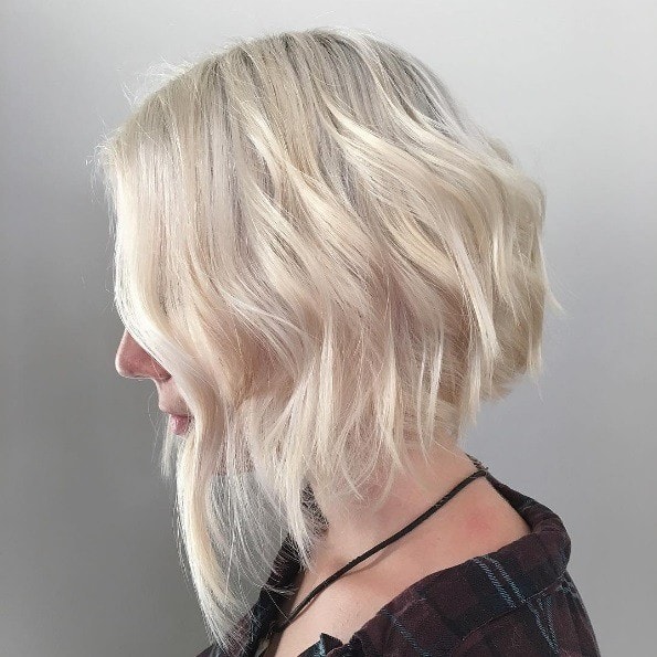 Straight graduated bob for thin hair