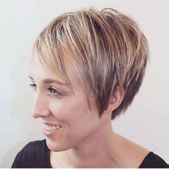 Longer pixie with a graduated back