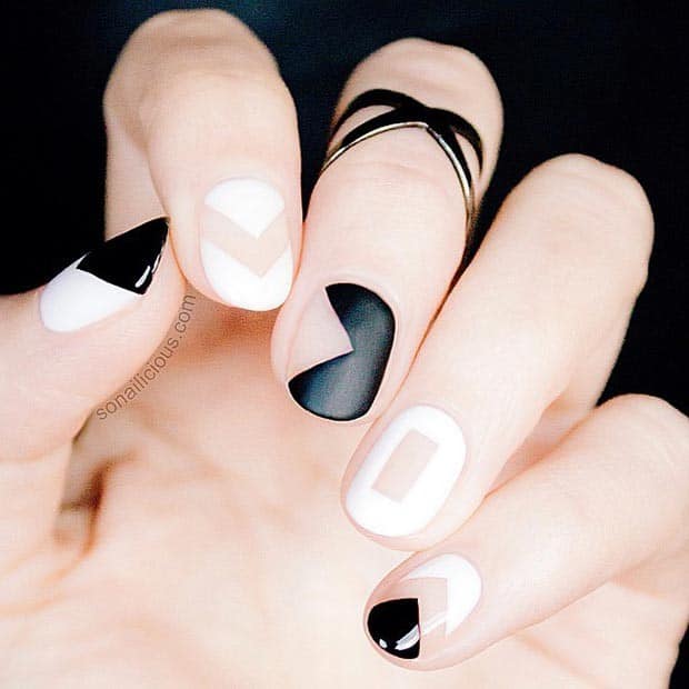 Summer Nail Art Ideas: Black and White Matte