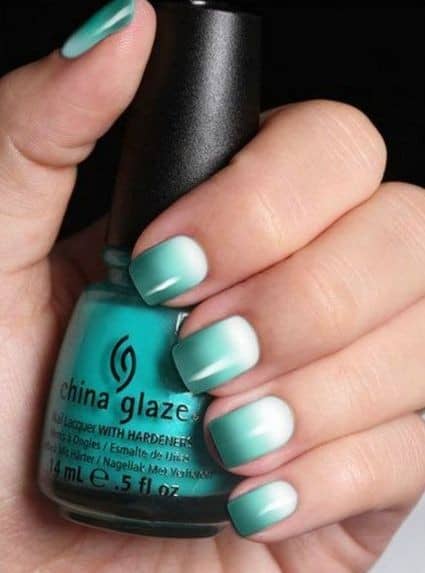 Ombre Peal Nail Art