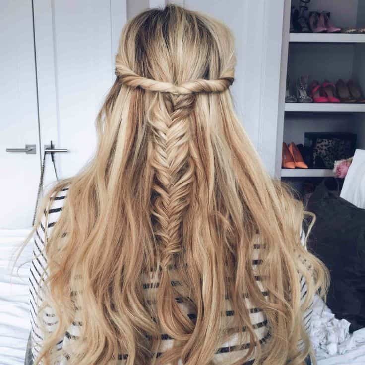 Pretty Fishtail Half-updo Hairstyle