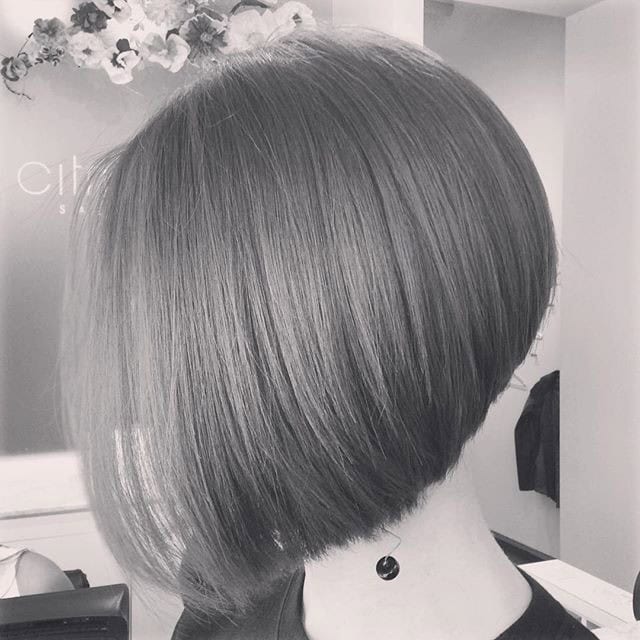 Thin hair inverted bob