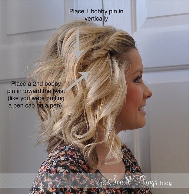 Hairstyles You Can Do In 5 Minutes: The Two-Bobby-Pin Front Twist