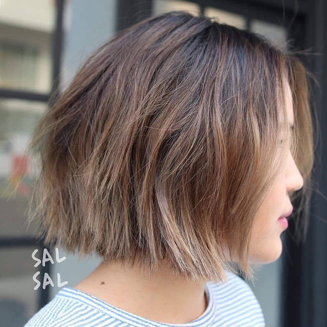 Traditional ombre blunt bob with middle part