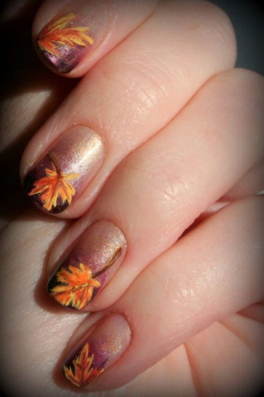 Shimmer Maple Leaves Nails