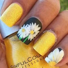 Chic Floral Yellow Nail Art