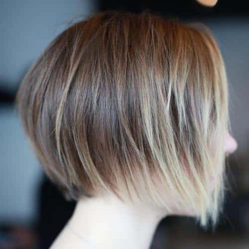 Straight graduated bob for thin hair