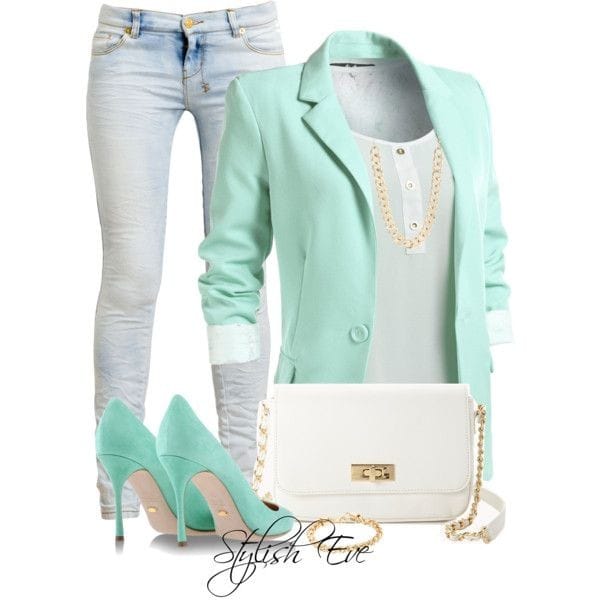 Limpet shell blazer and pumps with light blue jeans