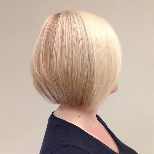 Straight graduated bob for thin hair