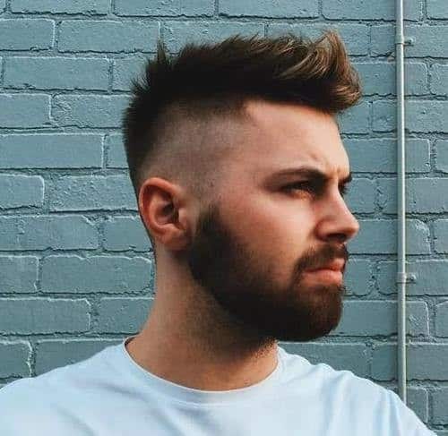 Short Quiff with Highlights – simple cool short haircuts for men